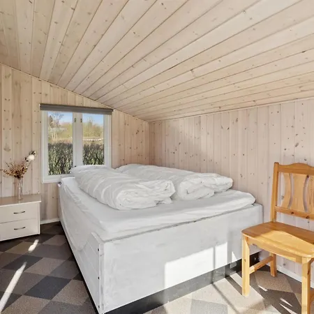 Casa de Férias Bernadine - 400m From The Sea By Interhome